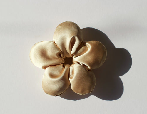Buttercream Scrunchie